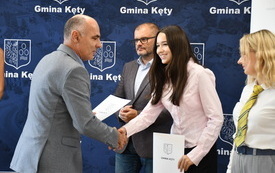 Stypendyści za rok szkolny 2025/26 nagrodzeni  20
