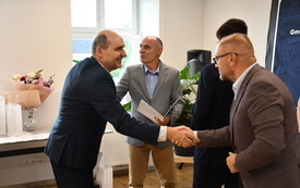 Stypendyści za rok szkolny 2025/26 nagrodzeni  30
