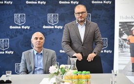 Stypendyści za rok szkolny 2025/26 nagrodzeni  41