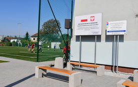 Kompleks sportowy przy kęckiej &bdquo;Dw&oacute;jce&rdquo; otwarty hucznie i w doborowym towarzystwie_ 2