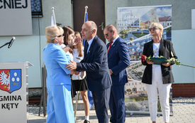 Kompleks sportowy przy kęckiej &bdquo;Dw&oacute;jce&rdquo; otwarty hucznie i w doborowym towarzystwie_ 128