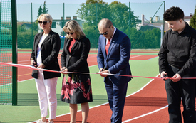 Kompleks sportowy przy kęckiej &bdquo;Dw&oacute;jce&rdquo; otwarty hucznie i w doborowym towarzystwie_ 168