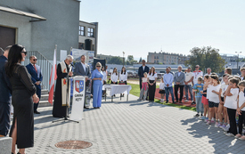 Kompleks sportowy przy kęckiej &bdquo;Dw&oacute;jce&rdquo; otwarty hucznie i w doborowym towarzystwie_ 174