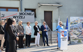 Kompleks sportowy przy kęckiej &bdquo;Dw&oacute;jce&rdquo; otwarty hucznie i w doborowym towarzystwie_ 198