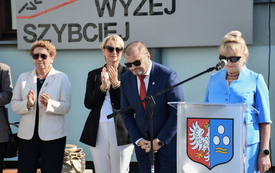 Kompleks sportowy przy kęckiej &bdquo;Dw&oacute;jce&rdquo; otwarty hucznie i w doborowym towarzystwie_ 206