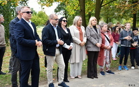 Nowy plac zabaw już służy naszym milusińskim 139