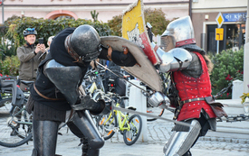 Średniowieczna magia i żywa tradycja na kęckim Rynku &ndash; relacja z Jarmarku Świętojańskiego 72