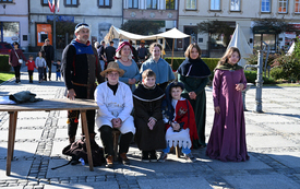 Średniowieczna magia i żywa tradycja na kęckim Rynku &ndash; relacja z Jarmarku Świętojańskiego 89