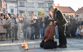 Średniowieczna magia i żywa tradycja na kęckim Rynku &ndash; relacja z Jarmarku Świętojańskiego 117