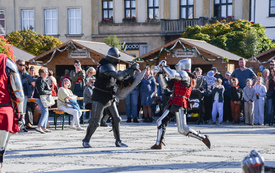 Średniowieczna magia i żywa tradycja na kęckim Rynku &ndash; relacja z Jarmarku Świętojańskiego 145