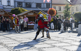 Średniowieczna magia i żywa tradycja na kęckim Rynku &ndash; relacja z Jarmarku Świętojańskiego 148