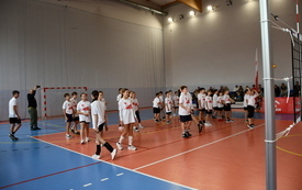 Lekcja WF-u z Mistrzem w Kęckiej Tr&oacute;jce 1