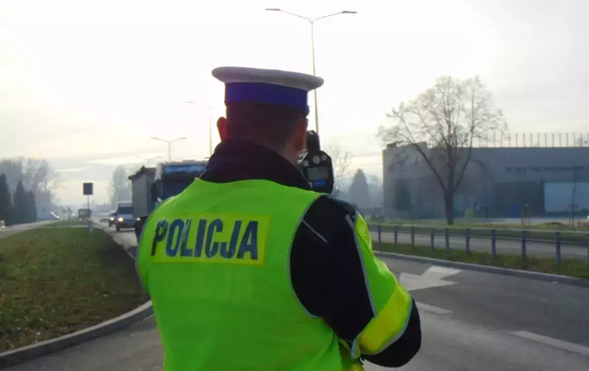 Zdjęcie do Poszukiwany wpadł przez przekroczenie prędkości 