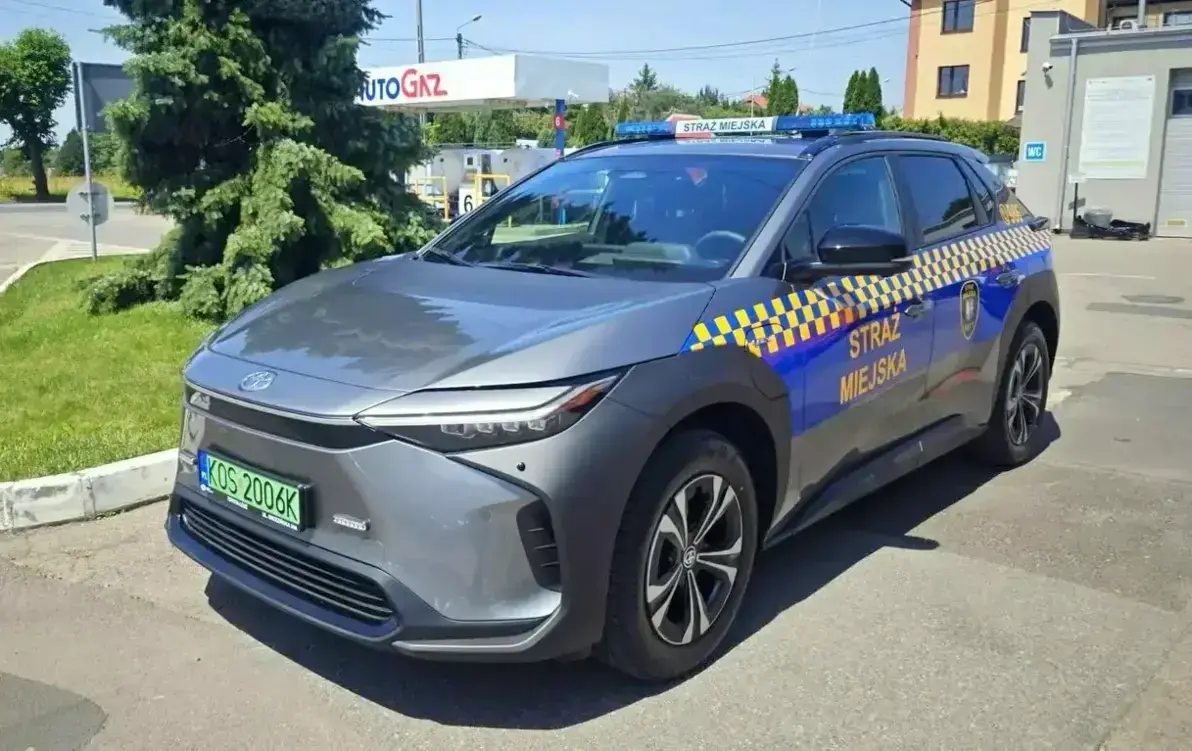 Straż miejska auto