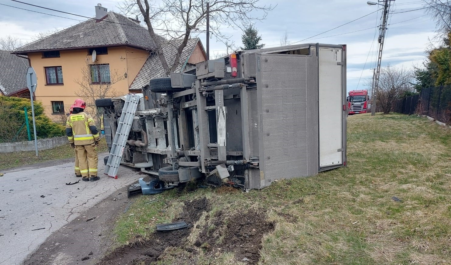 KPP_Oświęcim-_Witkowice_zderzenie_Renault_Master_z_BMW_(3)