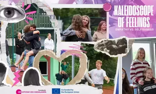 kolaż ze zdjęciami uczestników projektu Kaleidoscope of Feelings z Fundacji Gotowi do Działania, na fioletowaworóżowym pastelowym tle są wklejone zdjęcia 