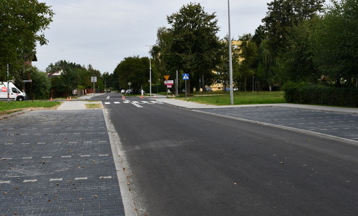 Zdjęcie do Zakończył się remont drogi na os. Nad Sołą w Kętach oraz ul. Jana Matejki w Nowej Wsi