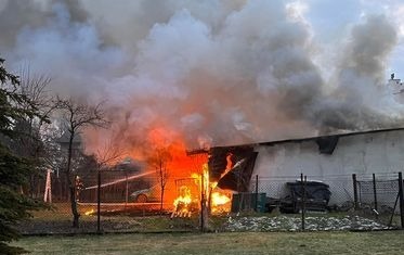 Zdjęcie do Pożar budynku gospodarczego w Kętach