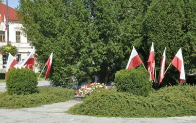 Zdjęcie do Zapraszamy do wsp&oacute;lnego uczczenia Święta Wojska Polskiego