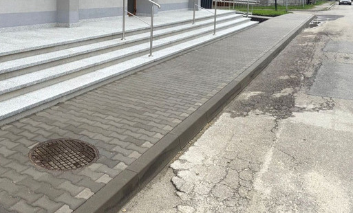 Zdjęcie do Remont ul. Szpitalnej w Kętach obok Domu Pogrzebowego